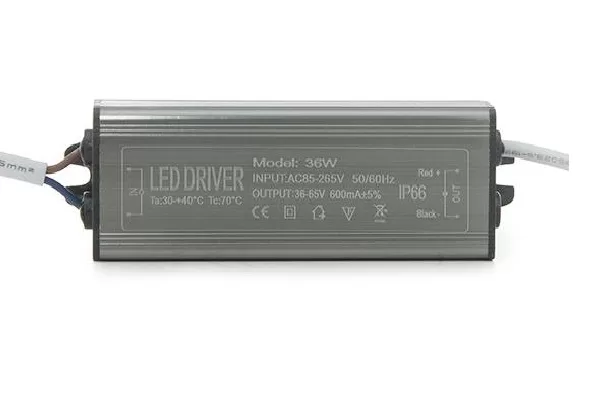 LED DRIVER FUENTE PODER CONTINUA 10 a 100W